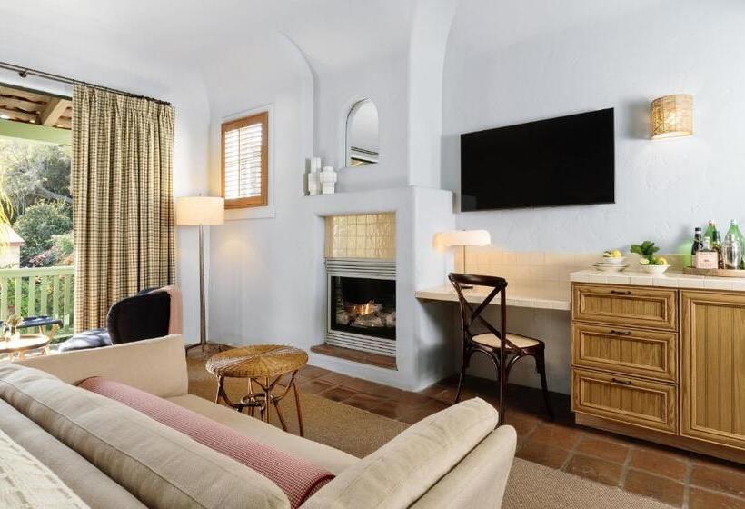 סטודיו סופריור, Palihouse Santa Barbara