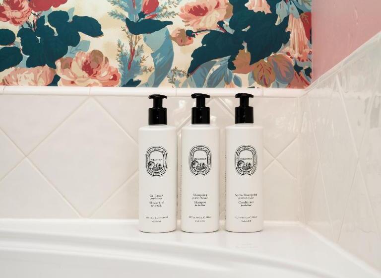 身障者適用キングサイズベッドルーム, Palihouse Santa Barbara