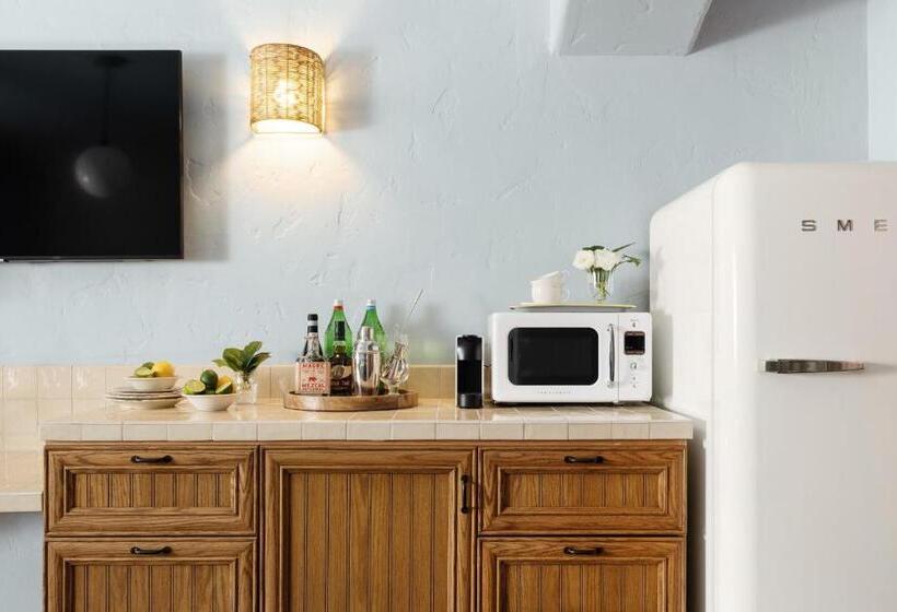 חדר סטנדרט, מיטת קינג, מותאם לאדם עם מוגבלויות, Palihouse Santa Barbara