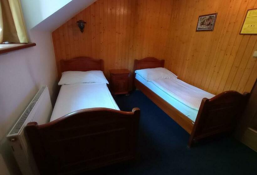 غرفة قياسية, Ranč Kostelany