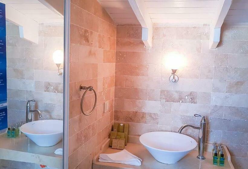 Quarto Economy, Rebetiko