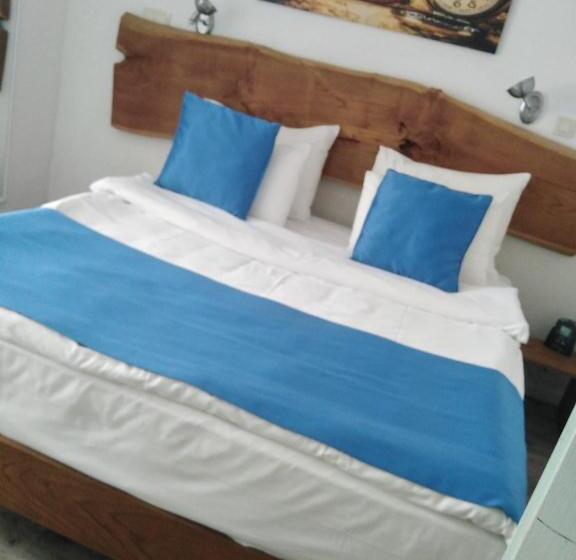 Quarto Estandar, Rebetiko