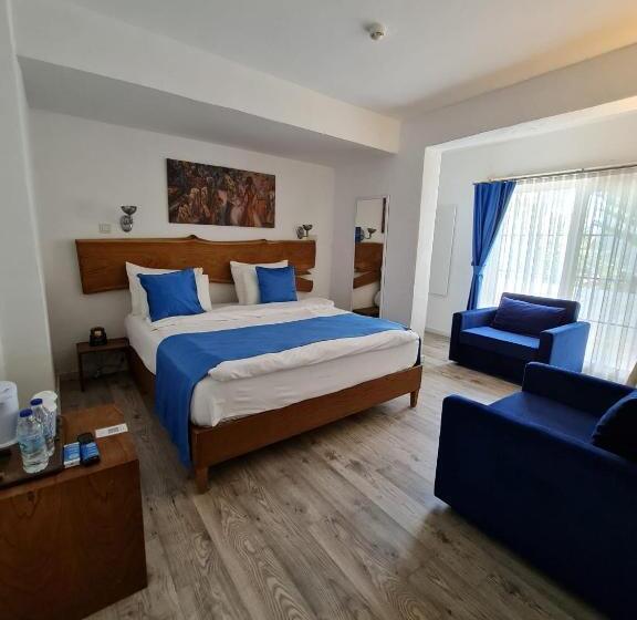 اتاق خانوادگی, Rebetiko