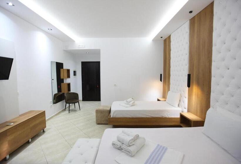 Трехместный Номер Deluxe, Ksamil Central Park