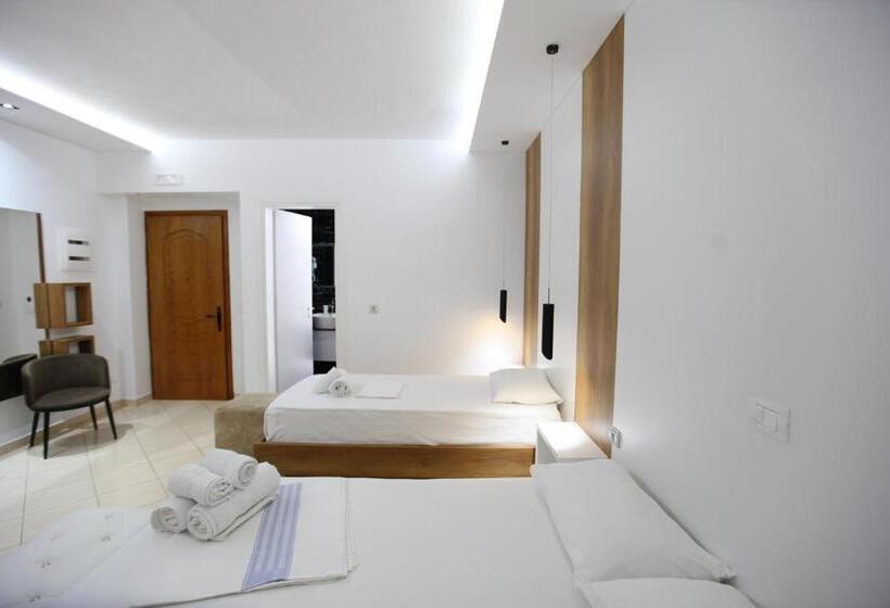 Трехместный Номер Deluxe, Ksamil Central Park