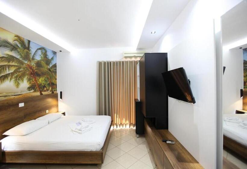 Трехместный Номер Комфорт, Ksamil Central Park