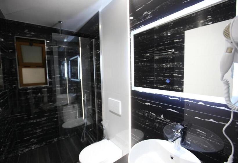 Семейное Студио, Ksamil Central Park