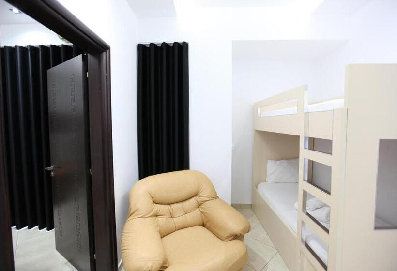 Семейное Студио, Ksamil Central Park