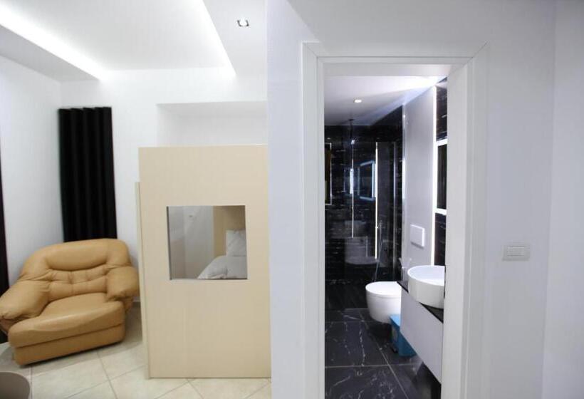 Семейное Студио, Ksamil Central Park