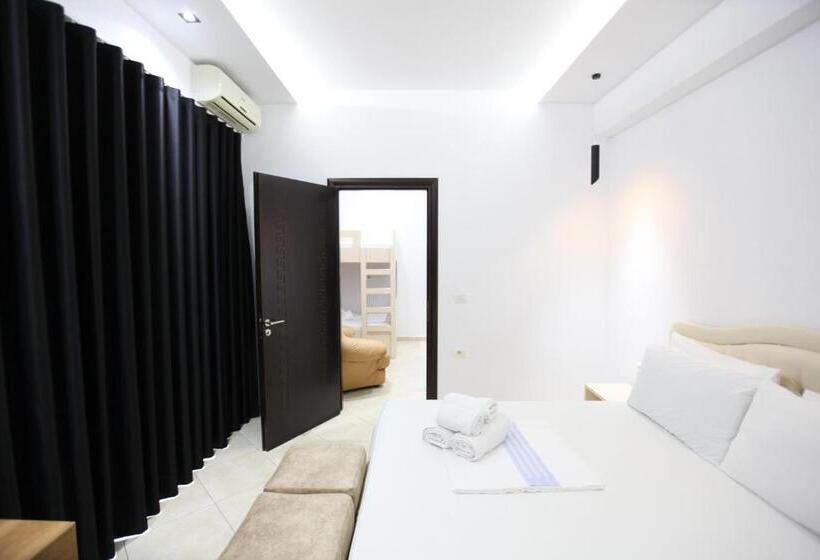 Семейное Студио, Ksamil Central Park