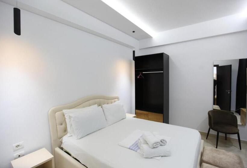 Семейное Студио, Ksamil Central Park