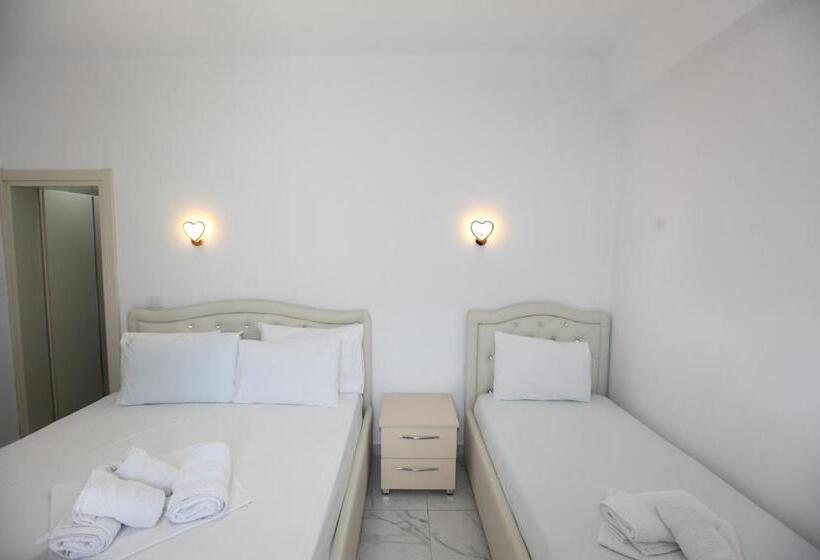 Трехместный Номер Стандарт Вид на Сад, Ksamil Central Park