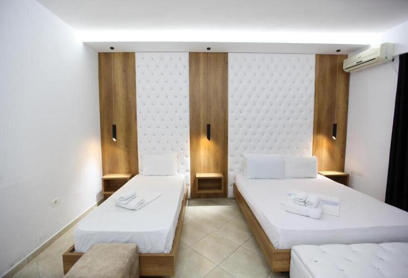 Трехместный Номер Deluxe, Ksamil Central Park