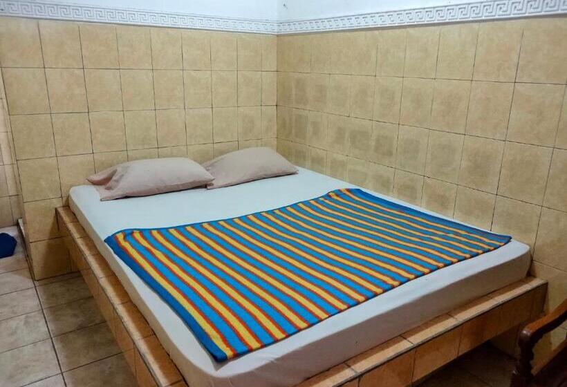 غرفة إقتصادية, Arjuna Sari Bandungan