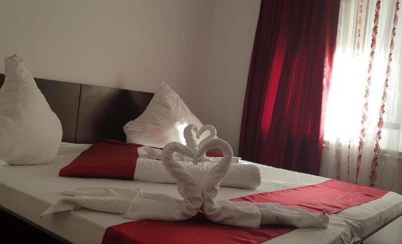 اتاق لوکس, Casa Lupascu