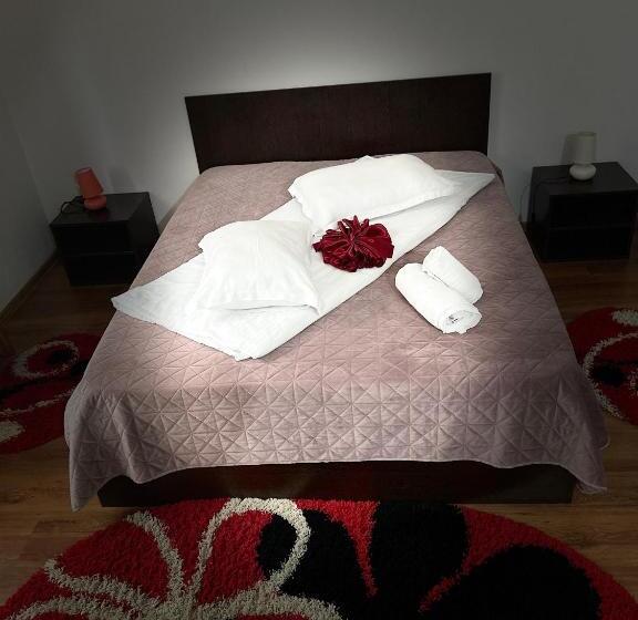 اتاق لوکس, Casa Lupascu