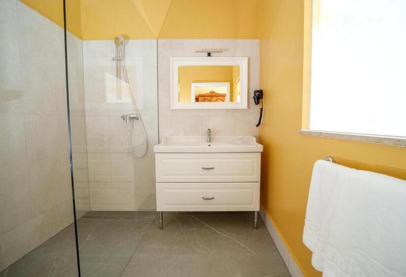 Deluxe Værelse, Vulkan Residenz Hotel   Self Check In