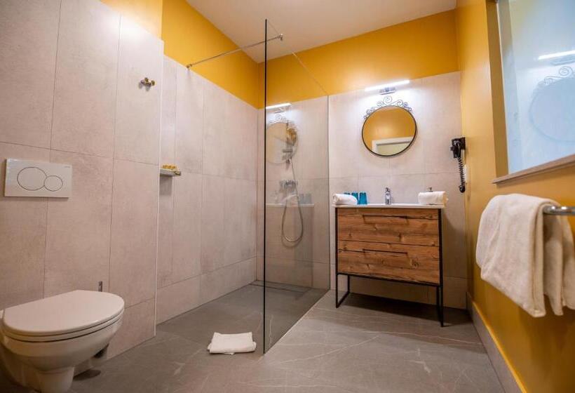 Classic 3 Pers. Værelse, Vulkan Residenz Hotel   Self Check In