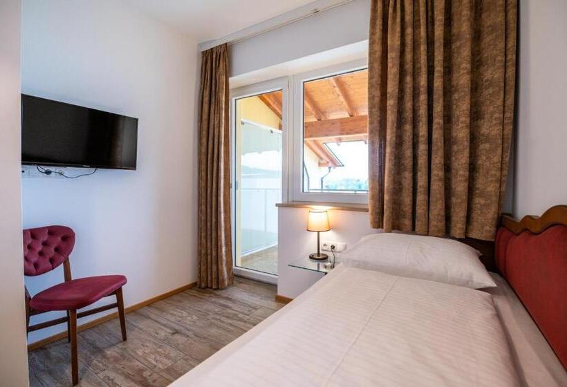 Standard Enkeltværelse m. Balkon, Vulkan Residenz Hotel   Self Check In