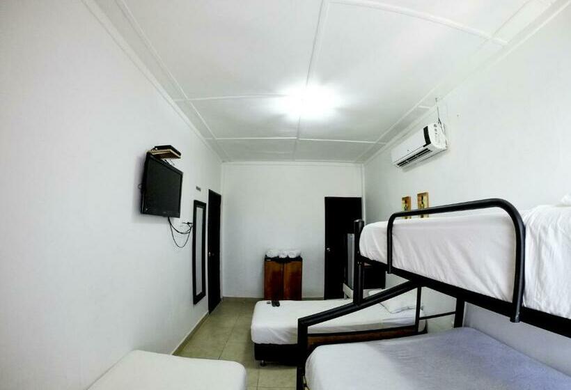 ファミリールーム, Villa Sarie Bay