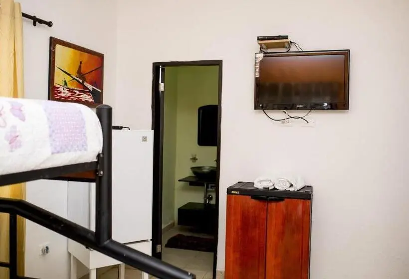 スタンダード４人部屋, Villa Sarie Bay
