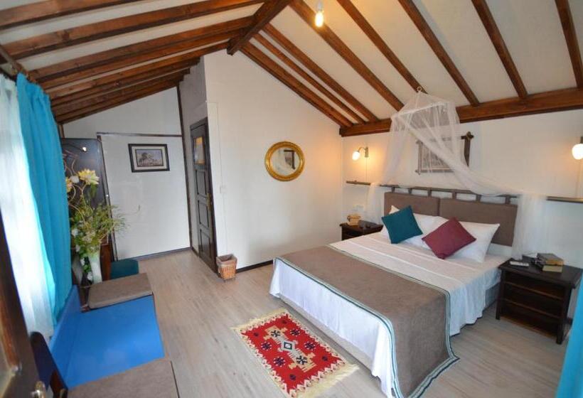 سوئیت کلاسیک, Blu Brezza Marine