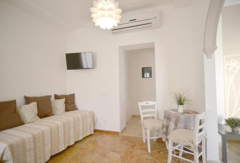 Трехместный Номер Deluxe, Villa Mori