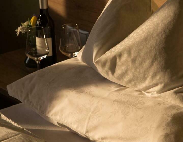 غرفة قياسية, Weingut Lambauer