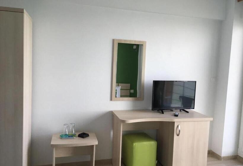 标准间, Pensiunea Andra