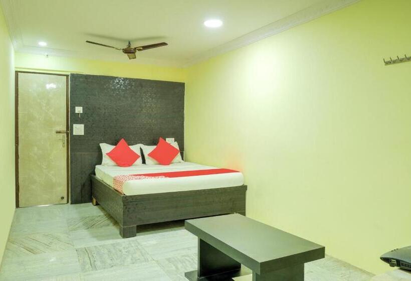 Klassiskt Trippelrum, Spot On Hotel Msr Grand