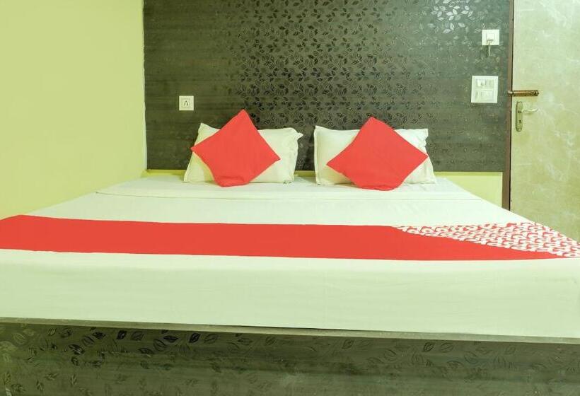 Klassiskt Trippelrum, Spot On Hotel Msr Grand