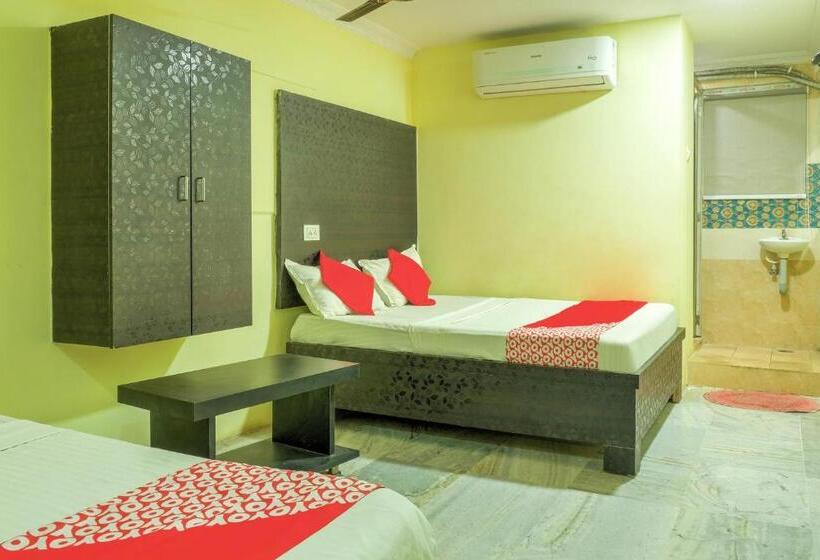 Klassiskt Trippelrum, Spot On Hotel Msr Grand