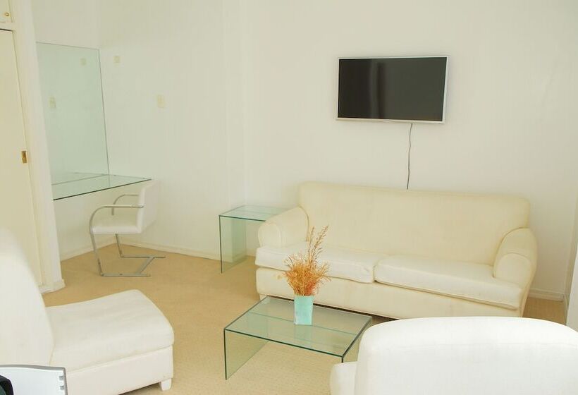 סוויטת סופריור, Aqua