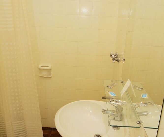 חדר אקונומי, Aqua