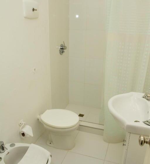 סוויטת ג'וניור, Aqua