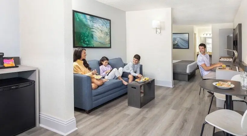 سوئیت پریمیوم, Avanti International Resort