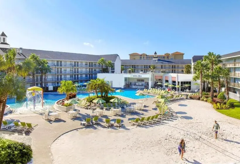 اتاق لوکس با تخت بزرگ, Avanti International Resort