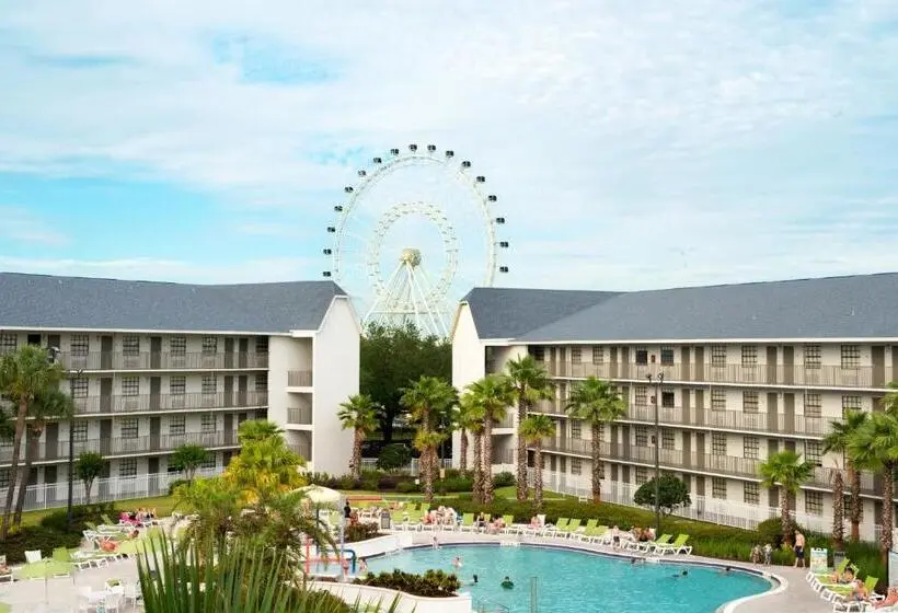 اتاق لوکس با تخت بزرگ, Avanti International Resort