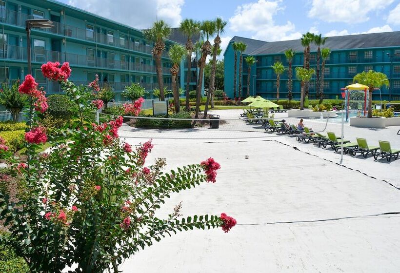 سوئیت پریمیوم, Avanti International Resort