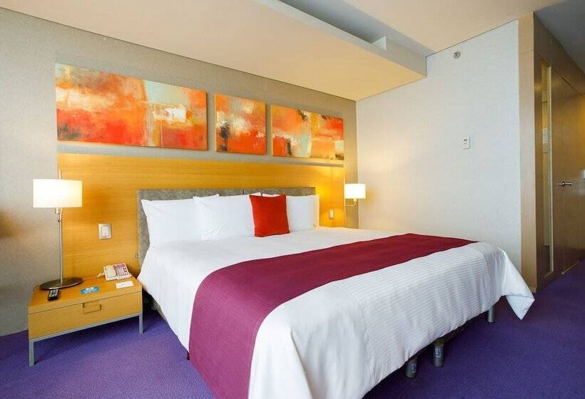 اتاق لوکس با تخت بزرگ, Camino Real Santa Fe