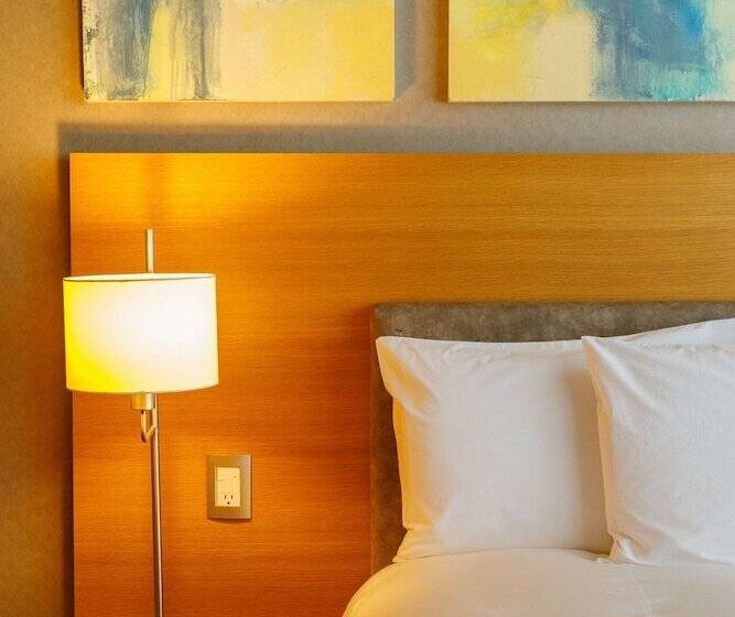 اتاق لوکس با تخت بزرگ, Camino Real Santa Fe