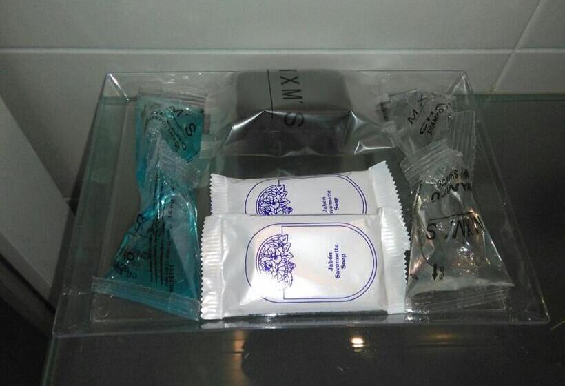 اتاق استاندارد چهار تخته, Ciudad De Corella