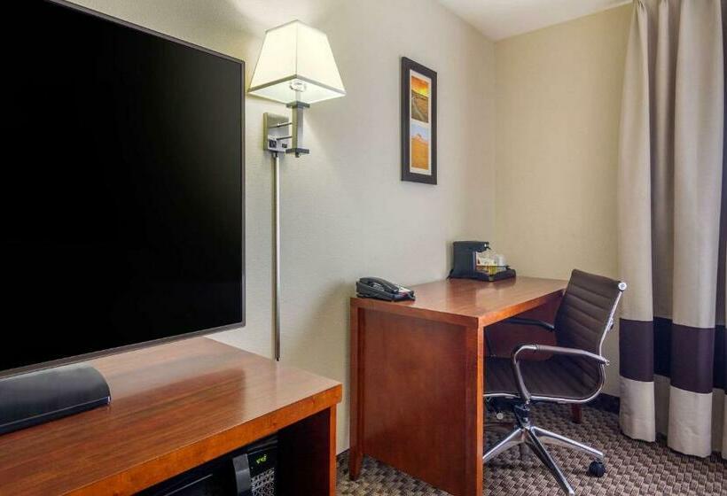 غرفة قياسية, Comfort Inn Sterling