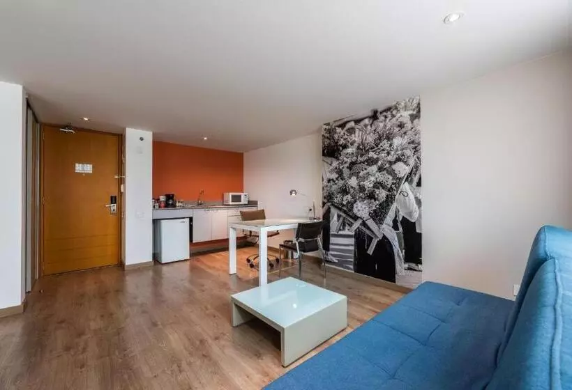اتاق استاندارد, Holiday Inn Express & Suites Medellin, An Ihg