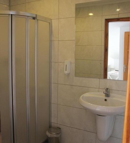 חדר סטנדרט לארבעה נוף לים, Korsanada