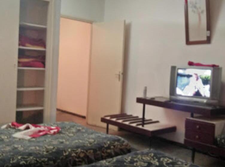 اتاق سوپریور یک تخته, Les Zibans