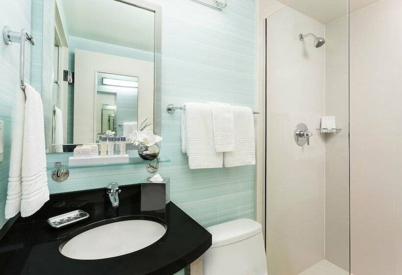 高级大房间, Aura Times Square