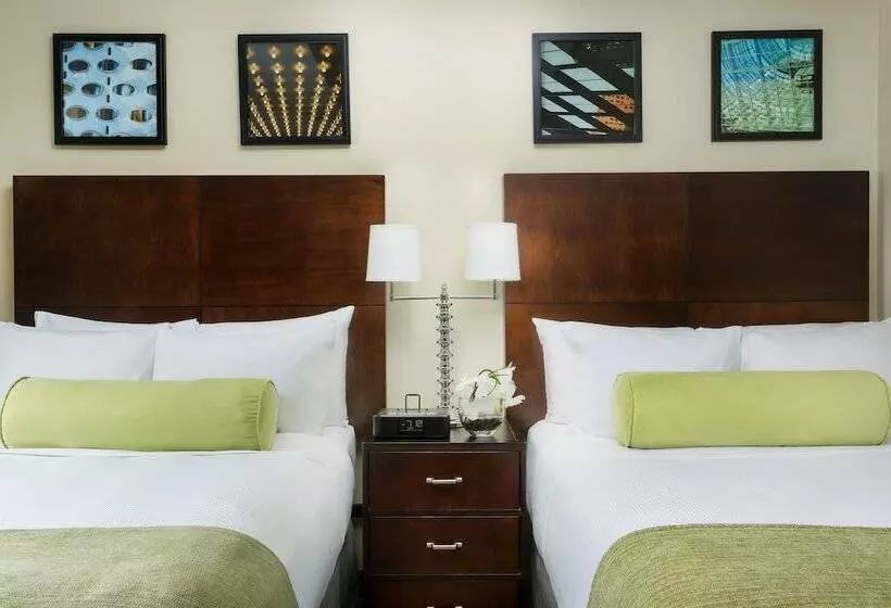 Deluxe-huone, Aura Times Square