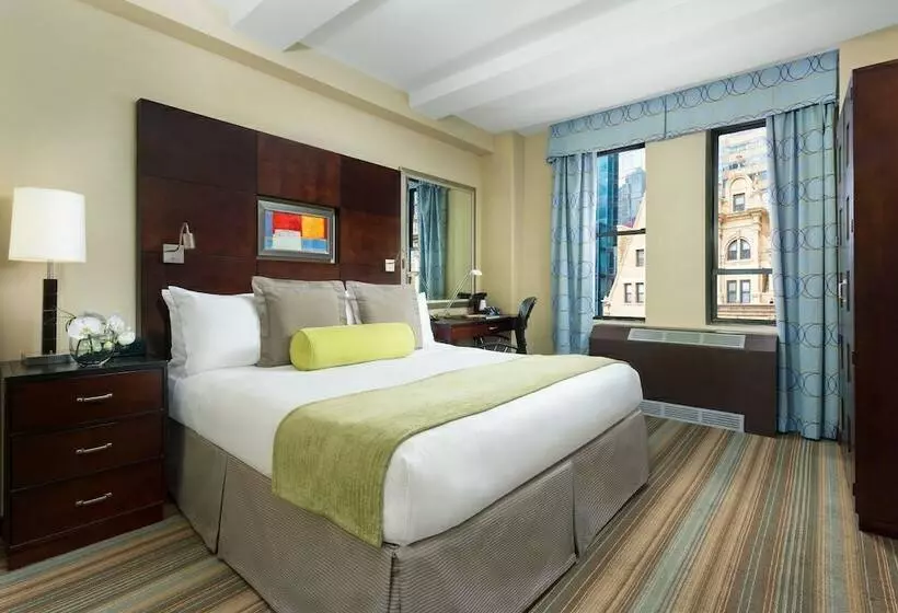 Executive-huone, Aura Times Square