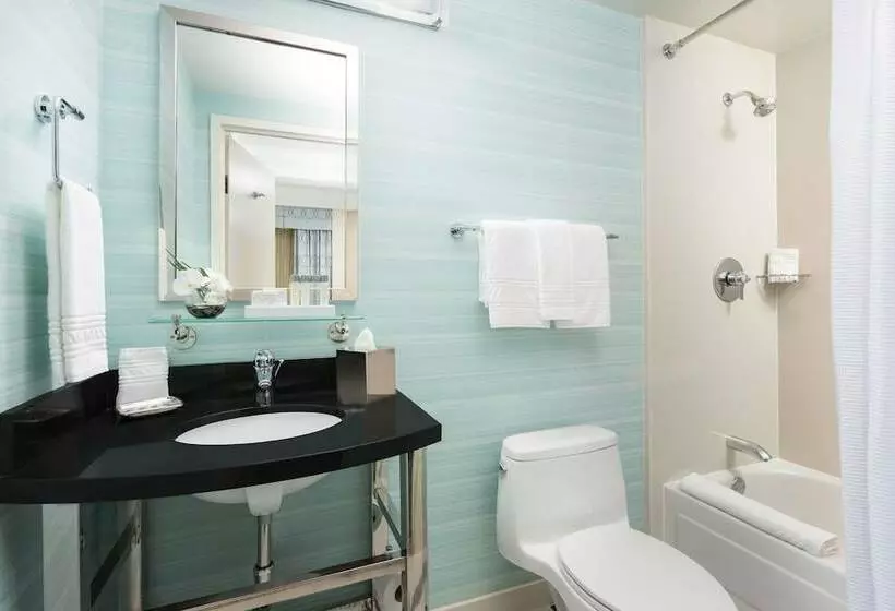 Executive-huone, Aura Times Square